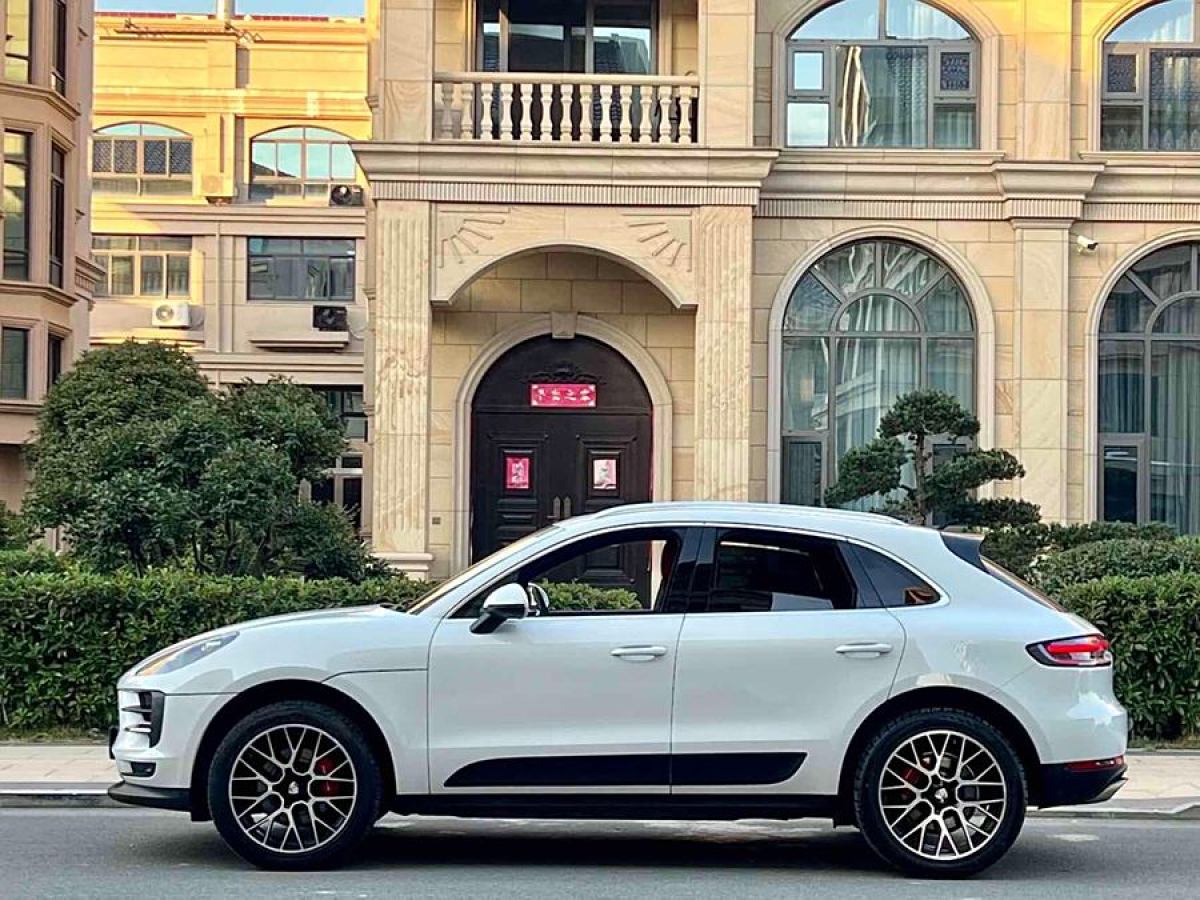 保時(shí)捷 Macan  2020款 Macan 2.0T圖片