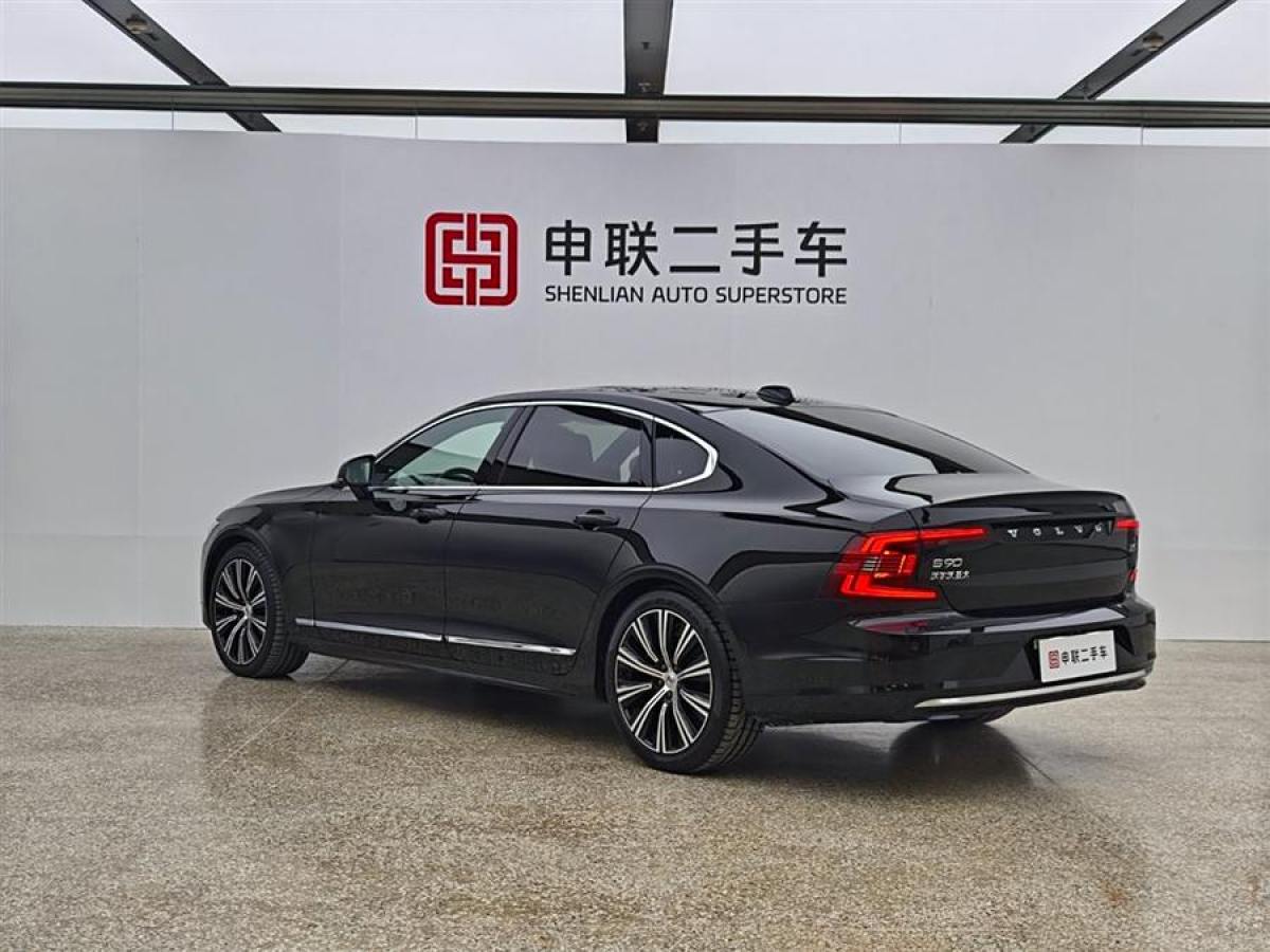 沃爾沃 S90  2024款 B5 智遠(yuǎn)豪華版圖片