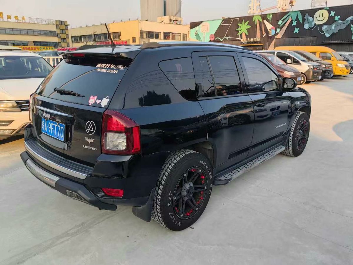 Jeep 指南者  2015款 2.0L 兩驅(qū)豪華版圖片