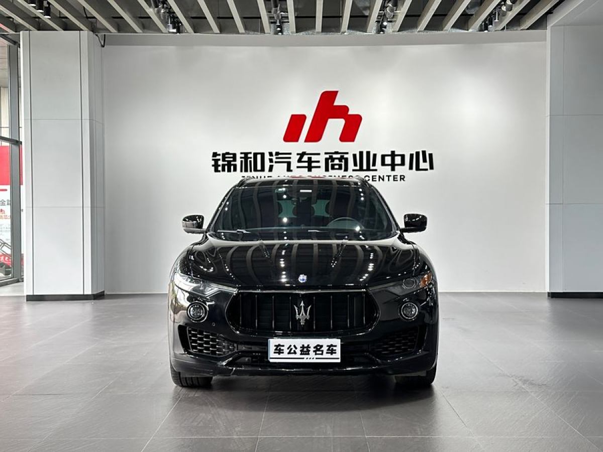 2018年5月瑪莎拉蒂 Levante  2018款 3.0T 350Hp 運(yùn)動(dòng)版