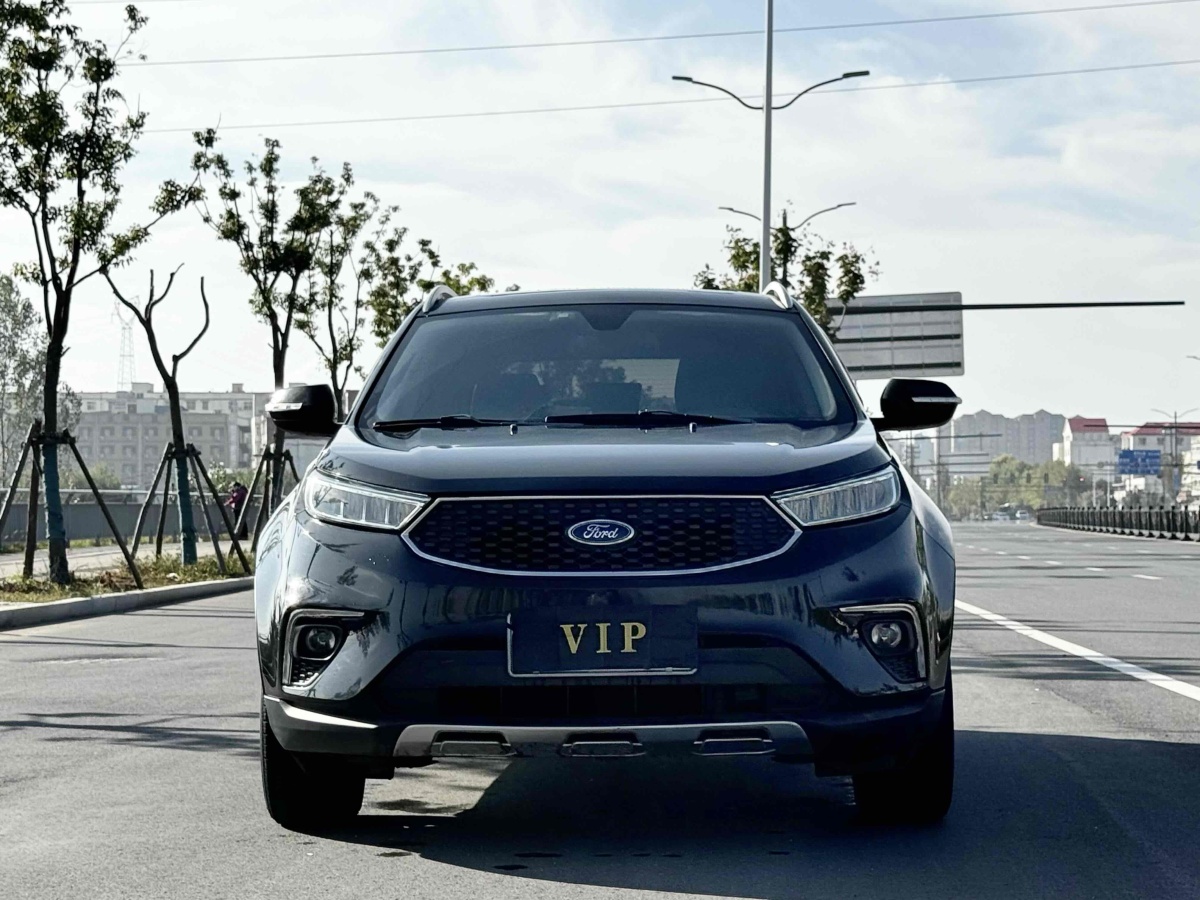 福特 領(lǐng)界  2020款 領(lǐng)界S EcoBoost 145 CVT鉑領(lǐng)型圖片