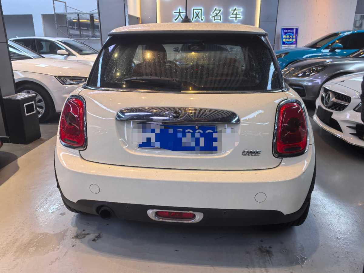 MINI MINI  2016款 1.2T ONE 先鋒派圖片