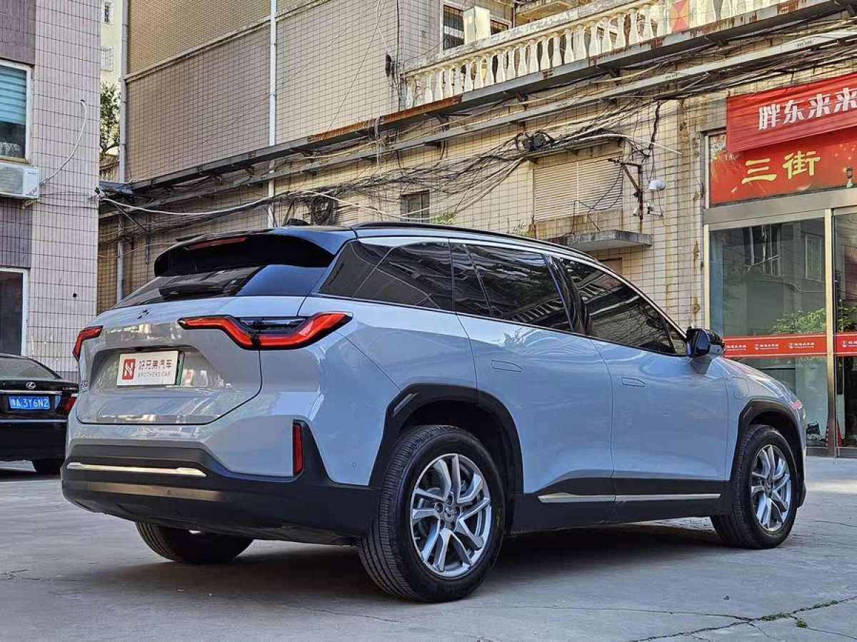 蔚來 ES6  2022款 75kWh 運(yùn)動版圖片