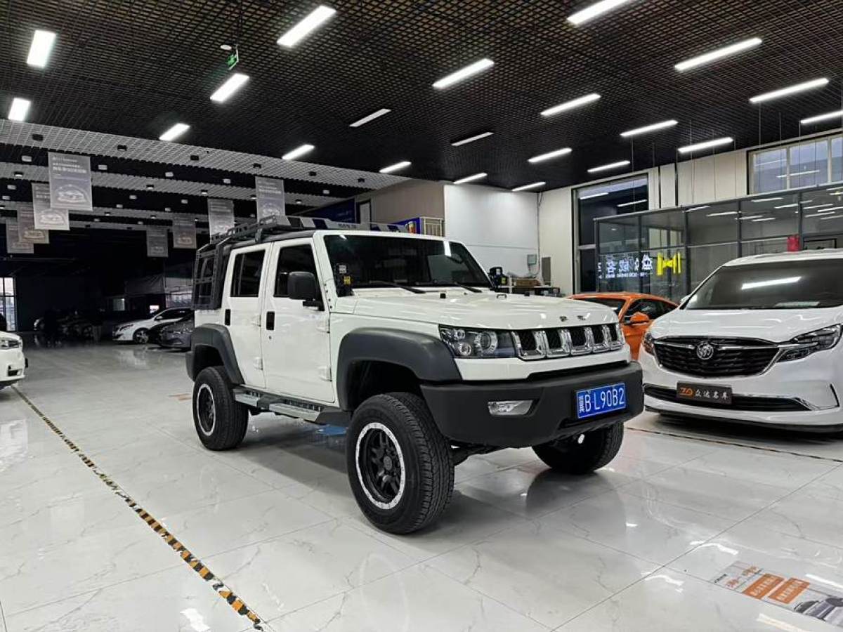 北京 BJ40  2016款 40L 2.3T 自動四驅尊享版圖片