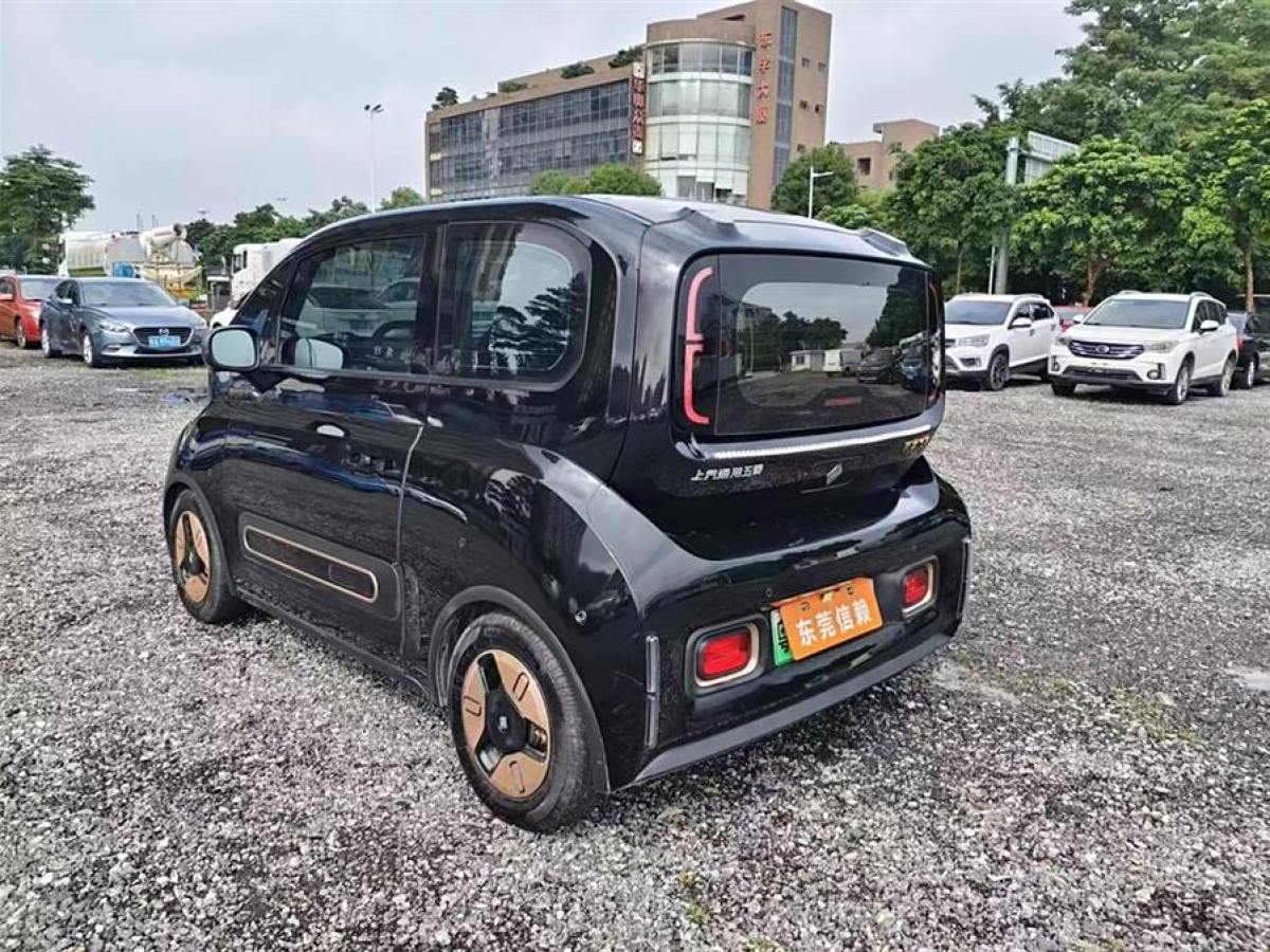 寶駿 寶駿KiWi EV  2021款 藝術(shù)家 三元鋰圖片