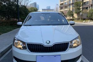 昕銳 斯柯達(dá) 1.5L 自動(dòng)智享版