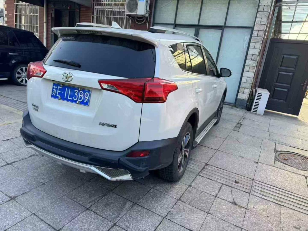 豐田 RAV4榮放  2015款 2.0L CVT兩驅(qū)都市版圖片