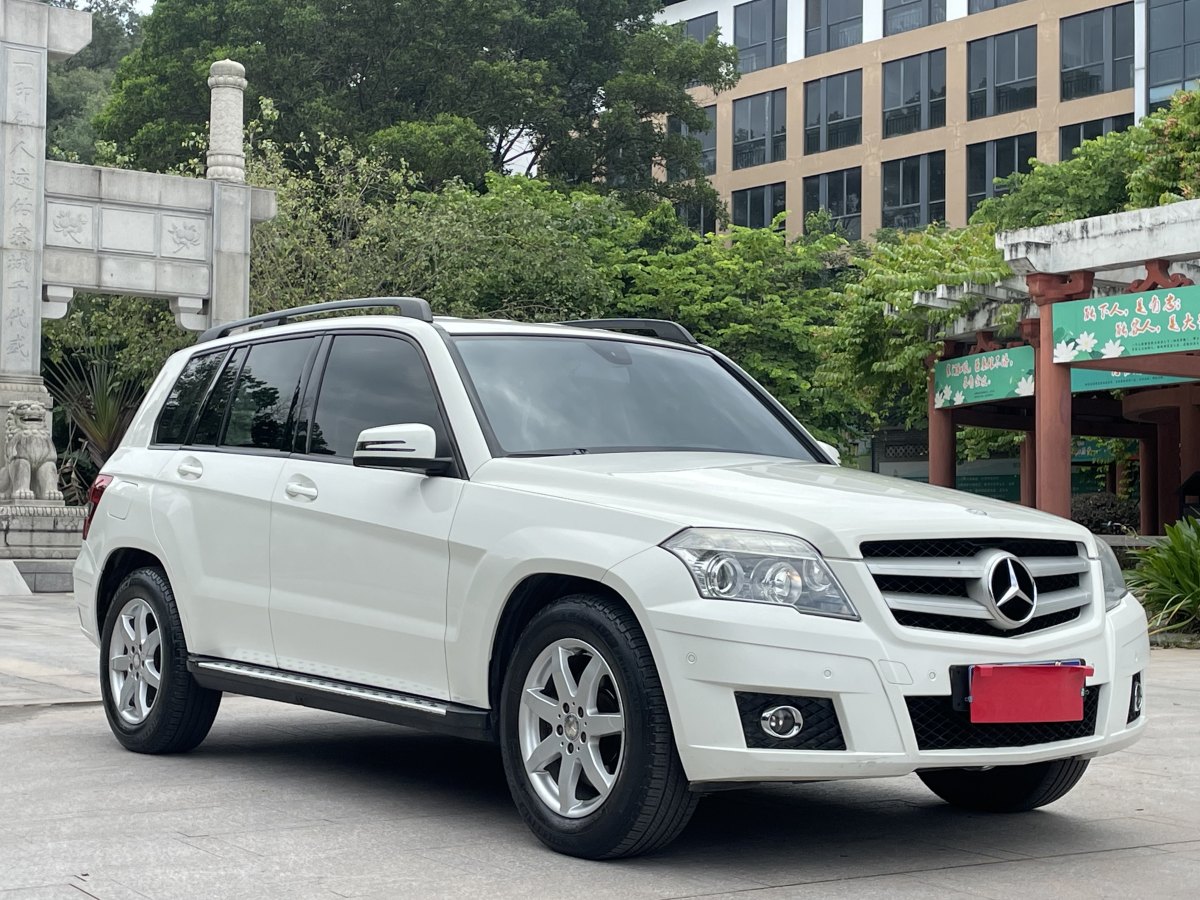 2011年4月奔馳 奔馳GLK級(jí)  2011款 GLK 300 4MATIC 動(dòng)感型