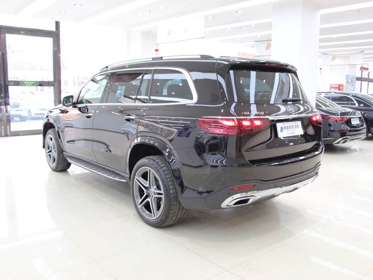 奔馳 奔馳GLS  2024款 GLS 450 4MATIC 時(shí)尚型圖片