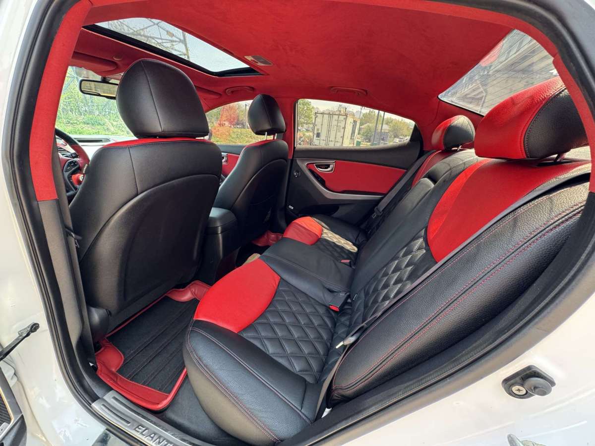 現(xiàn)代 朗動  2016款 1.6L 自動尊貴型圖片