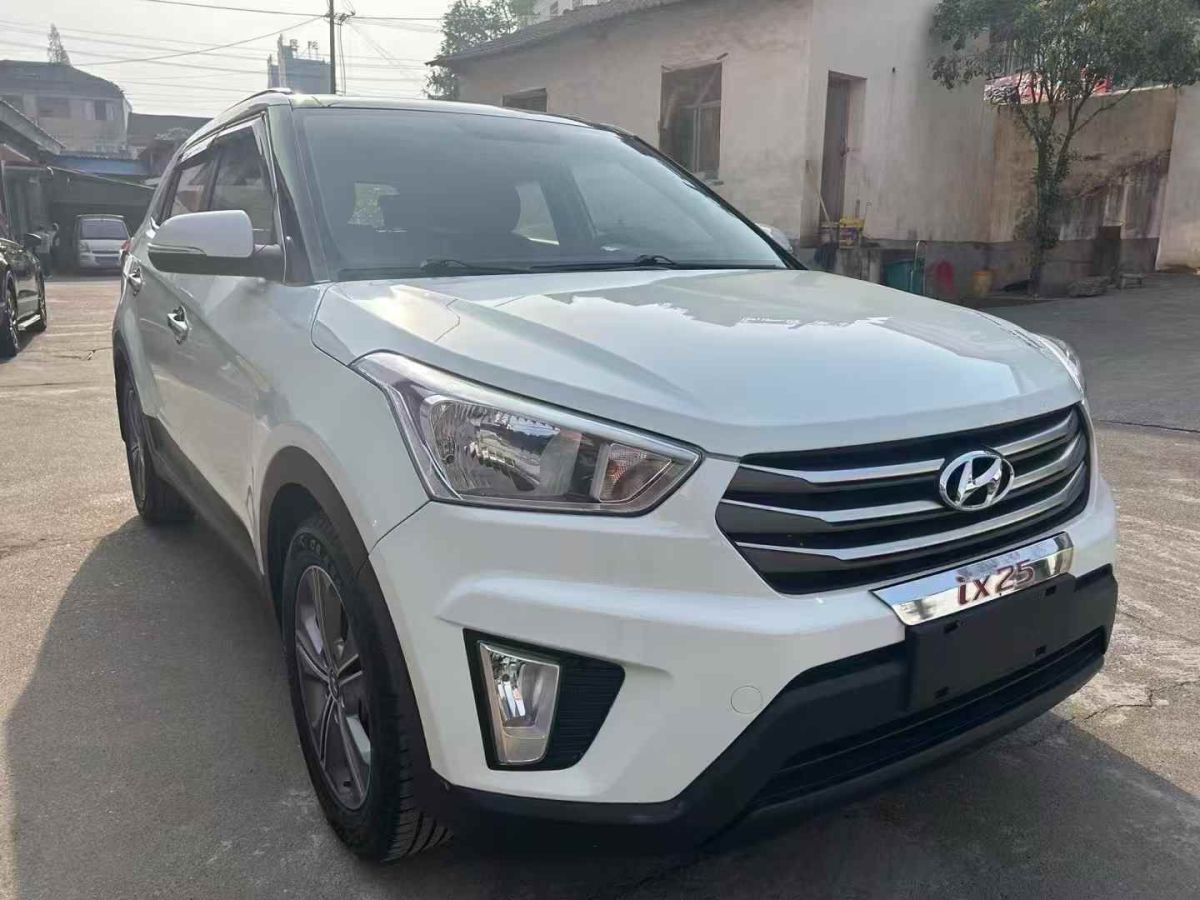 現(xiàn)代 ix25  2017款 1.4T 自動尊貴型圖片