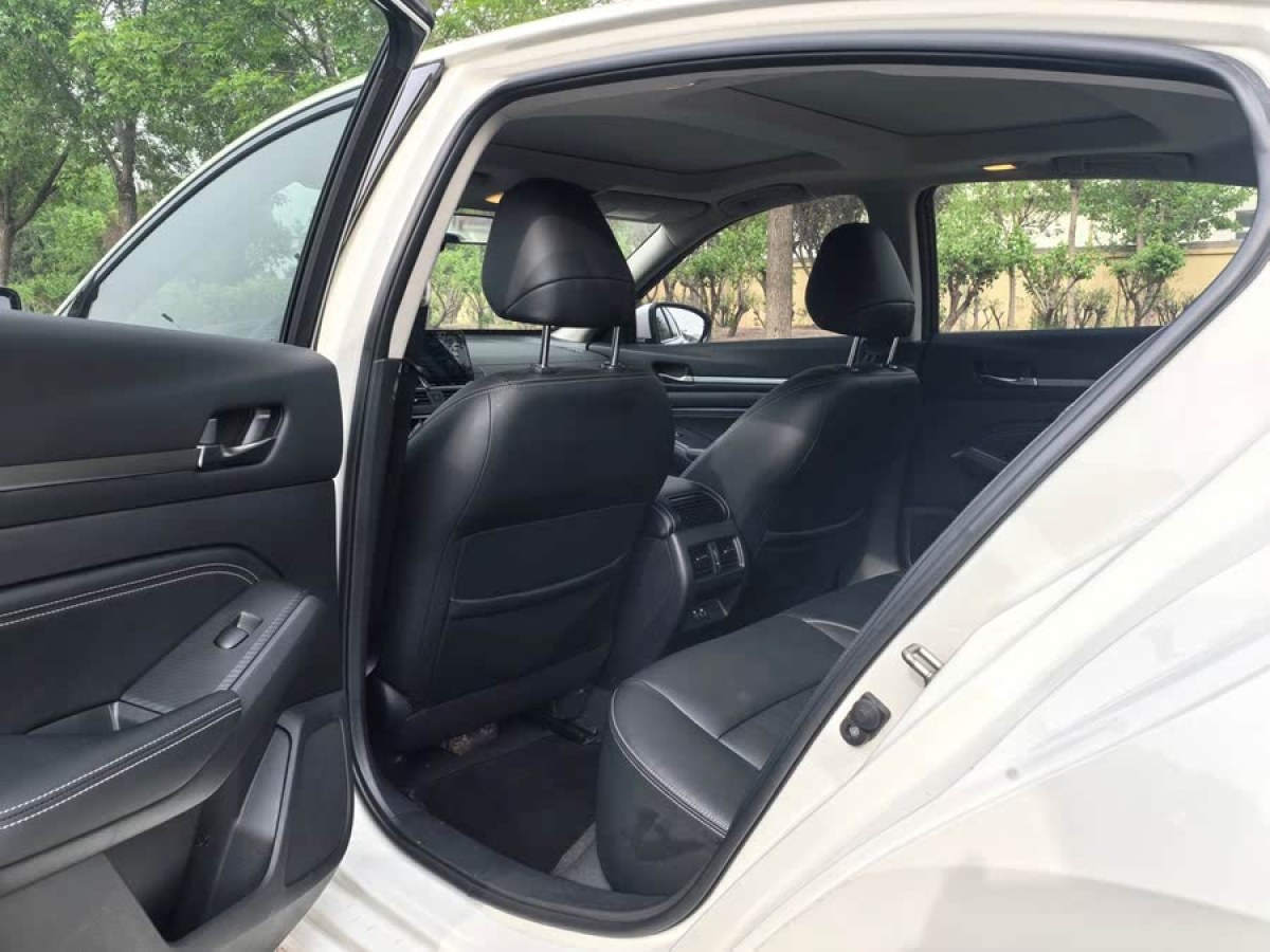 日產(chǎn) 天籟  2020款 改款 2.0L XL 舒適版圖片
