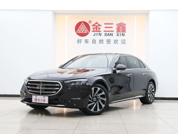 奔驰 奔驰E级  2024款 E 300 L 豪华型