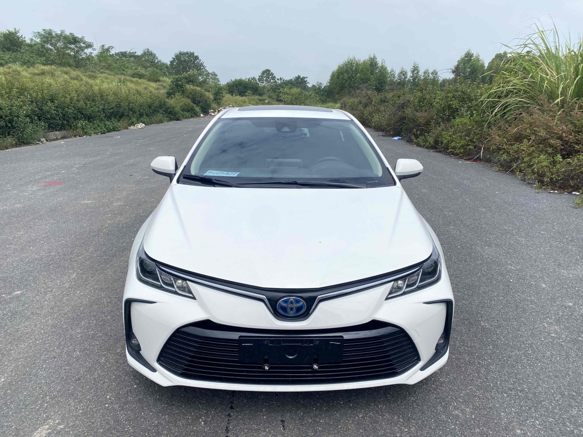 丰田 卡罗拉  2021款 双擎 1.8L E-CVT旗舰版图片