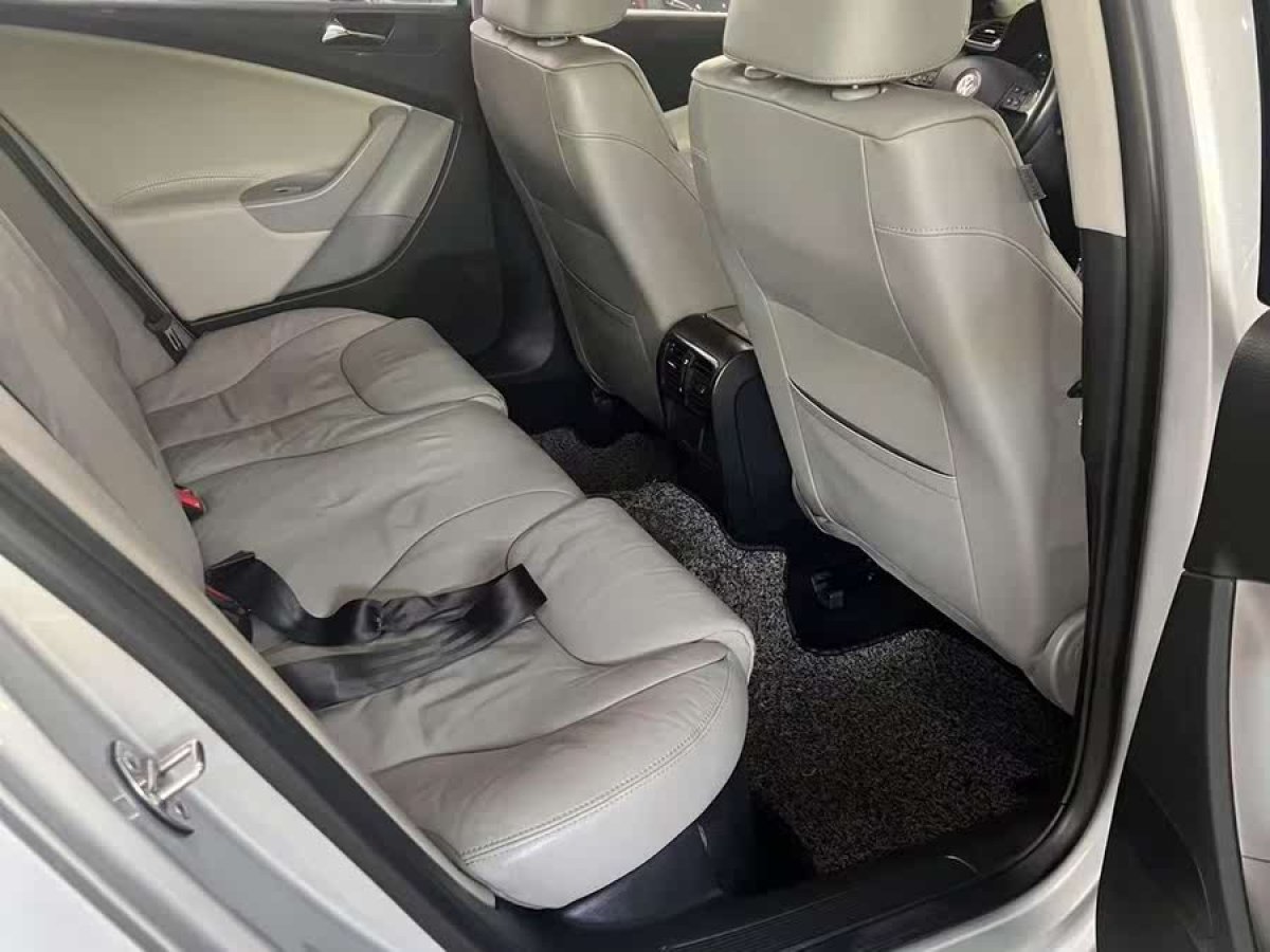 大眾 邁騰  2009款 1.8TSI DSG豪華型圖片