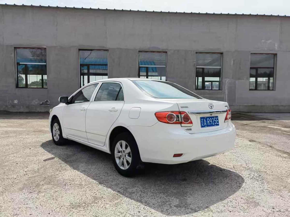 豐田 卡羅拉  2013款 1.6L GL炫酷特裝版圖片