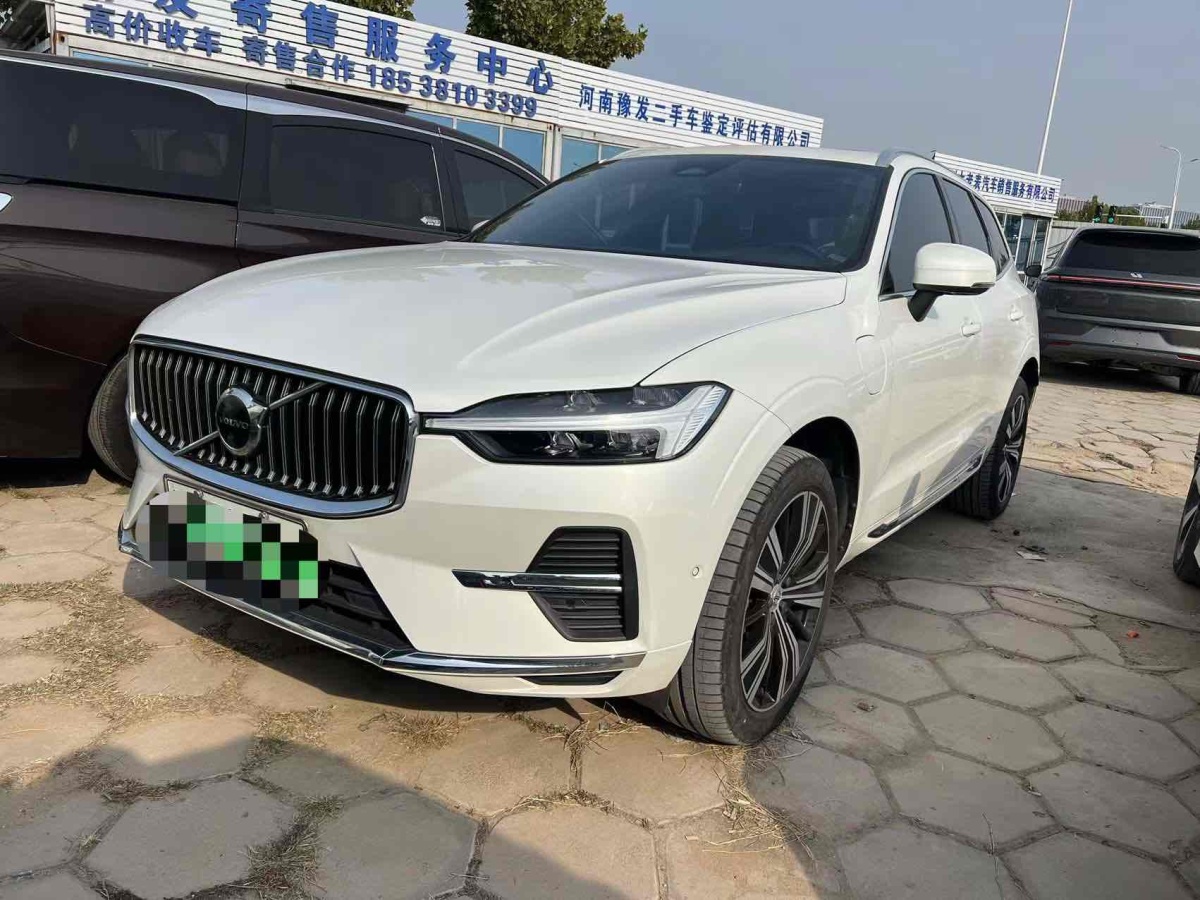 沃爾沃 XC60新能源  2024款 T8 插電混動(dòng) 長(zhǎng)續(xù)航四驅(qū)智遠(yuǎn)豪華版圖片