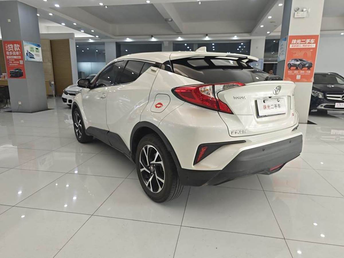 豐田 C-HR  2018款 2.0L 領(lǐng)先版 國(guó)VI圖片