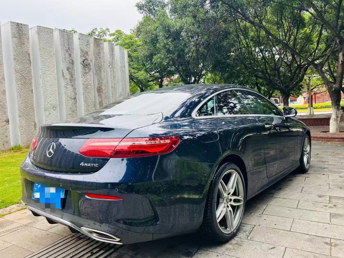 奔馳 奔馳E級  2020款 E 260 4MATIC 轎跑車圖片