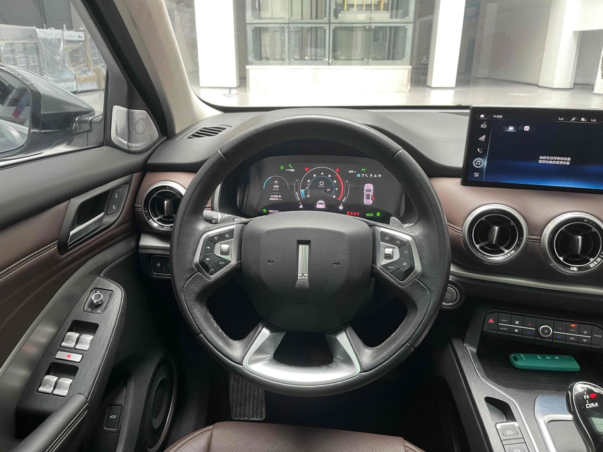 WEY VV6  2019款  2.0T 兩驅(qū)超豪型 國VI圖片