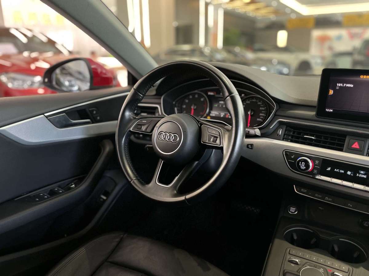 2018年10月奧迪 奧迪A5  2017款 Coupe 40 TFSI 時(shí)尚型