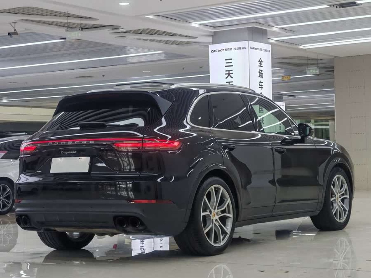 保時(shí)捷 Cayenne  2019款 Cayenne 3.0T圖片
