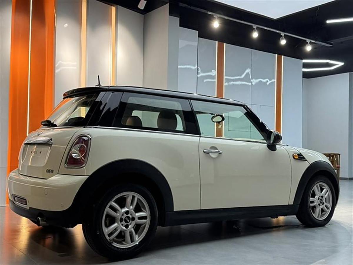 MINI COUNTRYMAN  2011款 1.6L ONE圖片