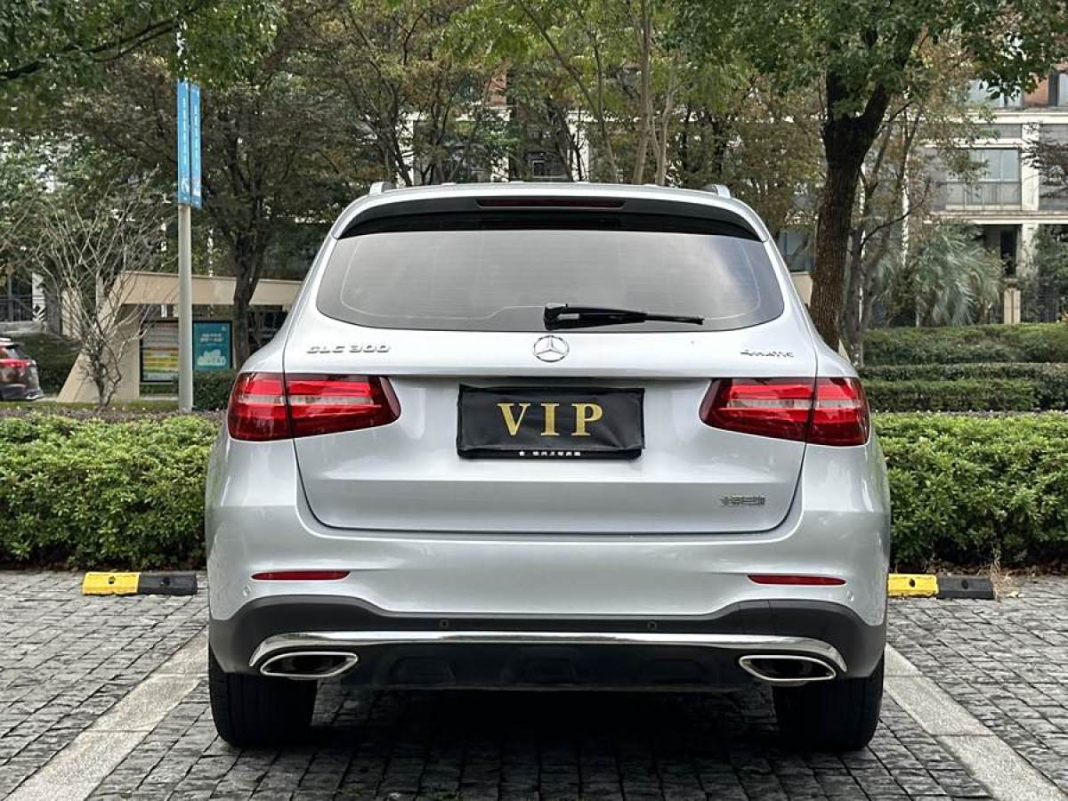 奔馳 奔馳GLC  2017款 GLC 300 4MATIC 動(dòng)感型圖片