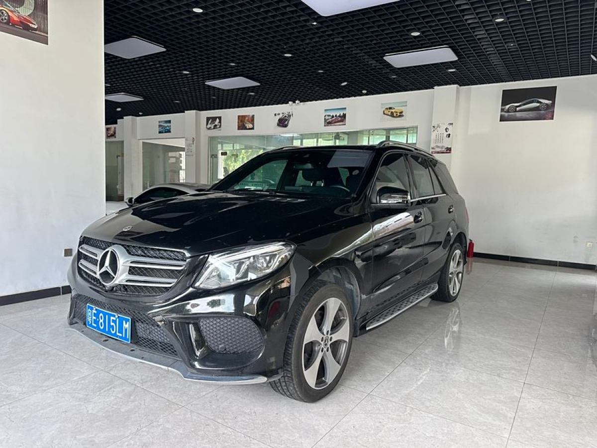 奔馳 奔馳GLE  2017款 GLE 320 4MATIC 豪華型圖片