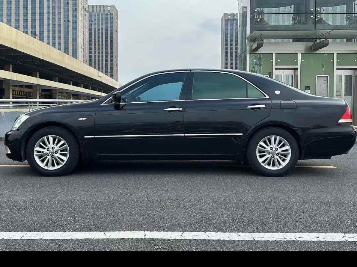 豐田 皇冠  2005款 2.5L Royal圖片