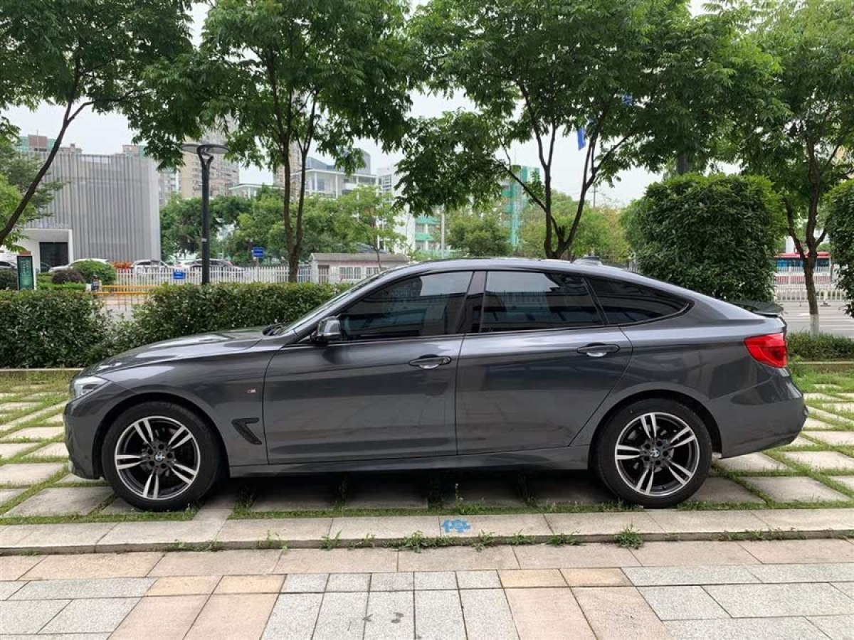 寶馬 寶馬3系GT  2019款 320i M運(yùn)動(dòng)套裝圖片