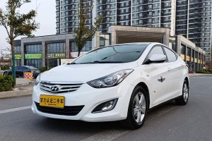 朗動 現(xiàn)代 1.6L 自動領(lǐng)先型