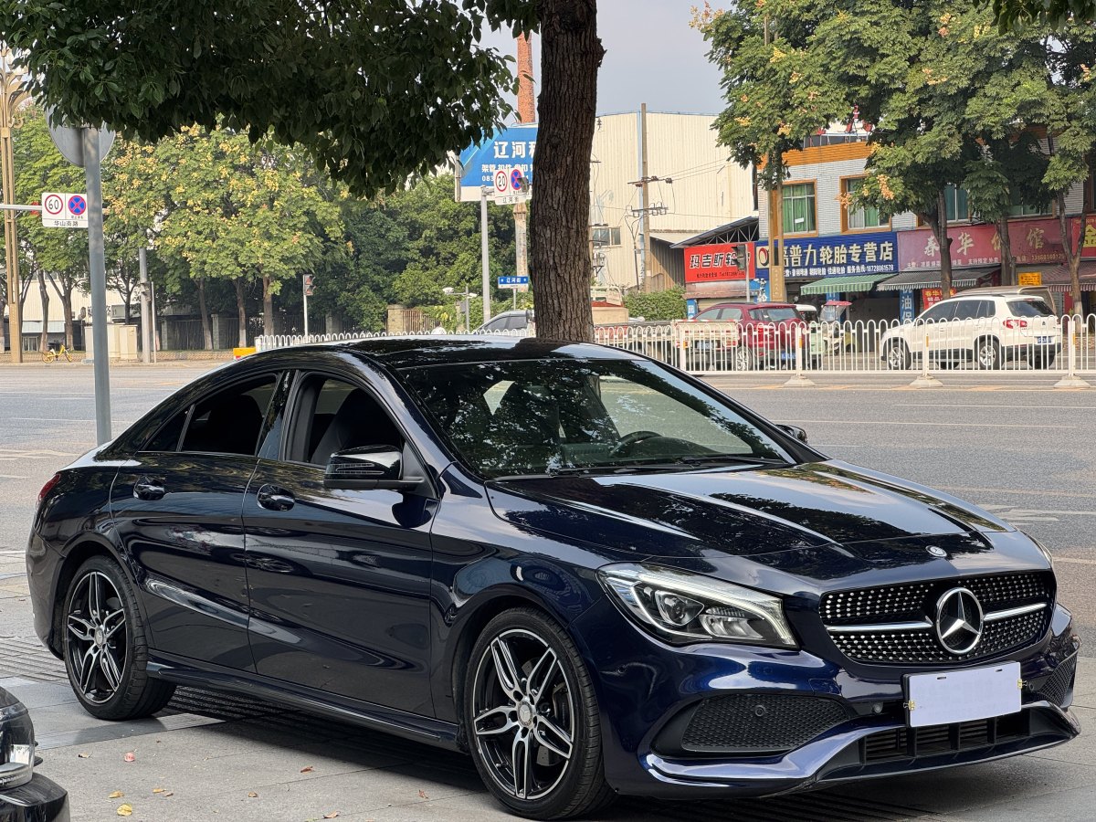 2017年5月奔馳 奔馳CLA級(jí)  2018款 CLA 220 4MATIC