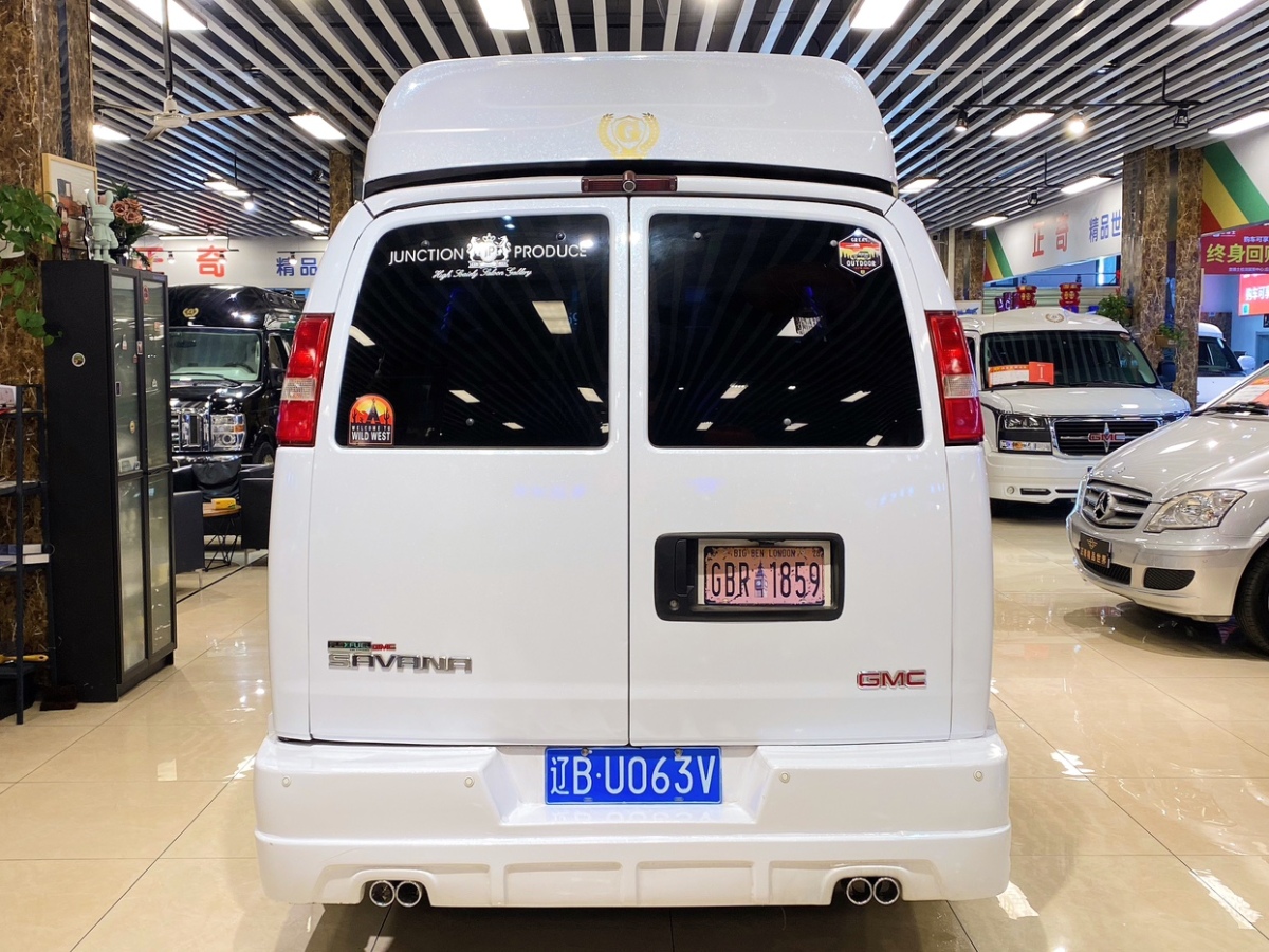 GMC SAVANA  2011款 6.0L 商務(wù)之星7座圖片