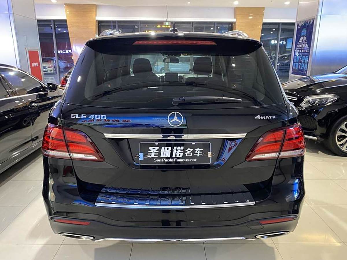 奔馳 奔馳GLE  2016款 GLE 320 4MATIC 動(dòng)感型圖片