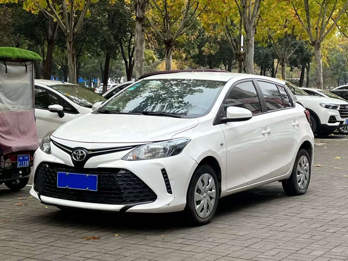 丰田 yaris l 致享 2017款 1.5g cvt炫动版图片