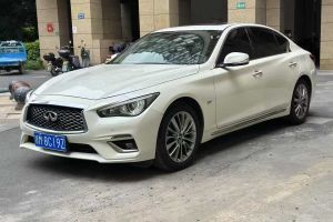 Q70 英菲尼迪 Q70L 2.0T 奢華版