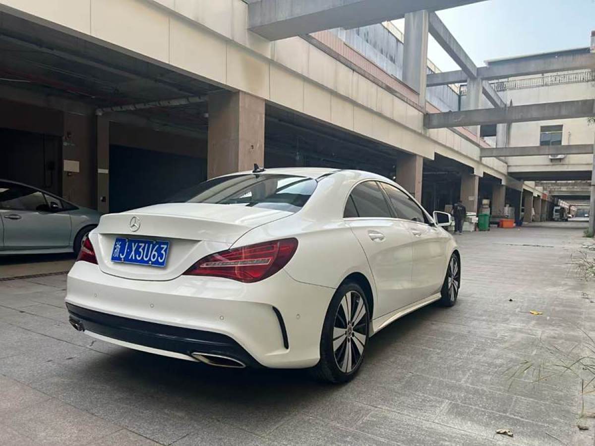 奔馳 奔馳CLA級  2018款 CLA 200 時尚型圖片