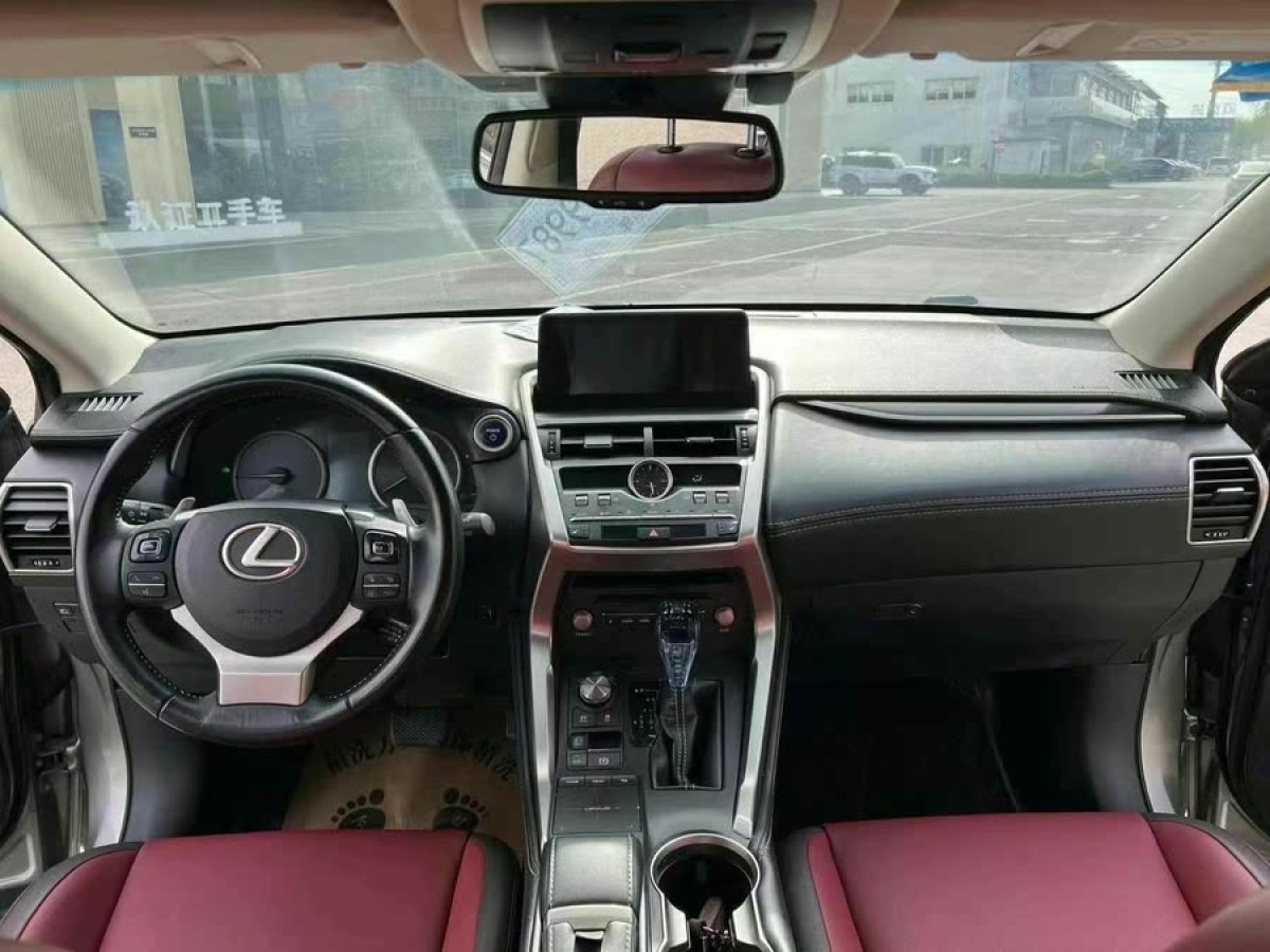 雷克薩斯 NX  2017款 300h 全驅(qū) 鋒致版圖片