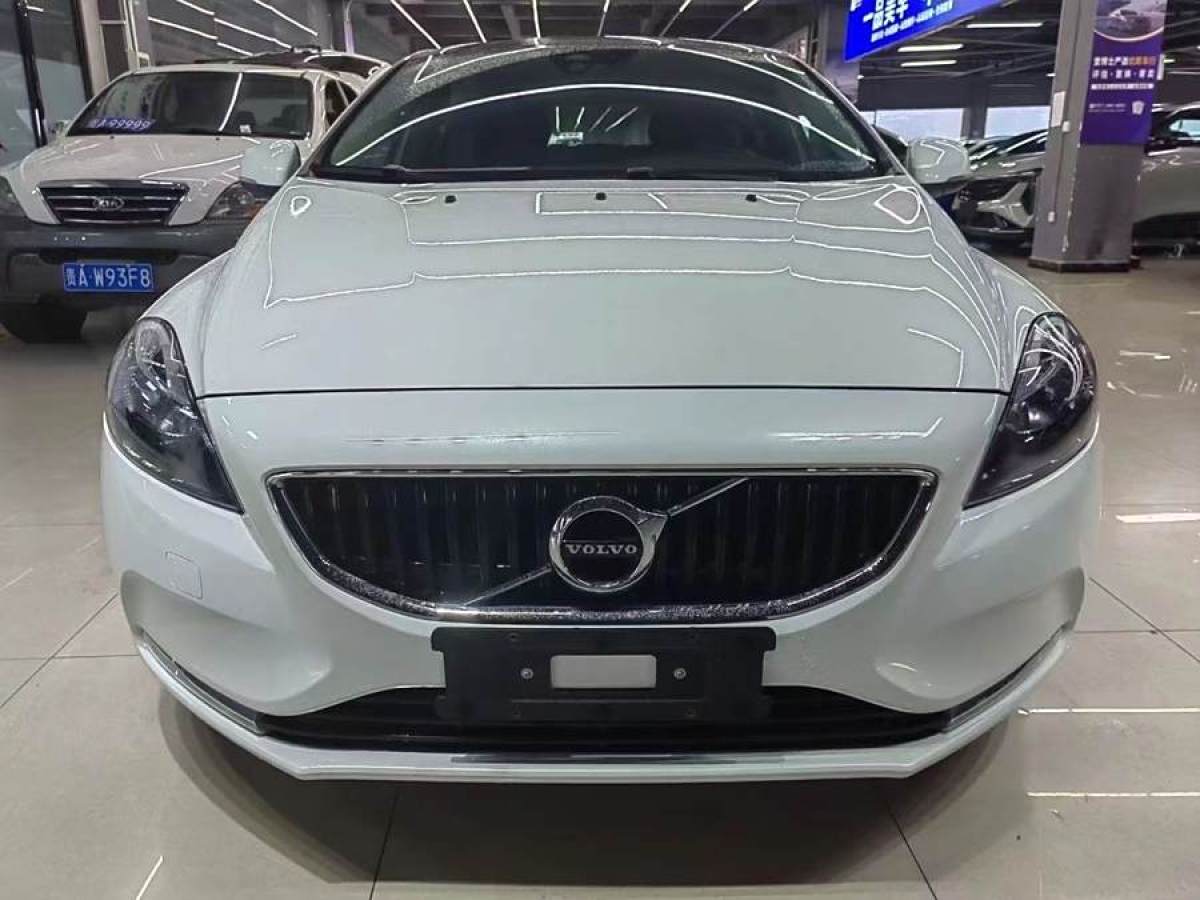 沃爾沃 V40  2015款 1.6T 智逸版圖片