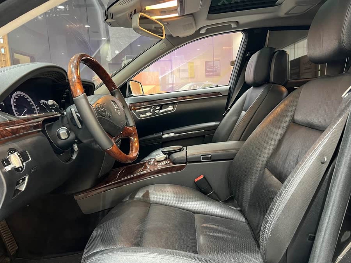 奔馳 奔馳S級(jí)  2012款 S 350 L 4MATIC Grand Edition圖片