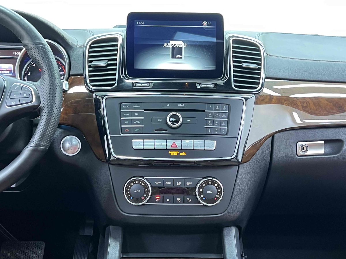 奔馳 奔馳GLS  2021款 改款 GLS 450 4MATIC 豪華型圖片
