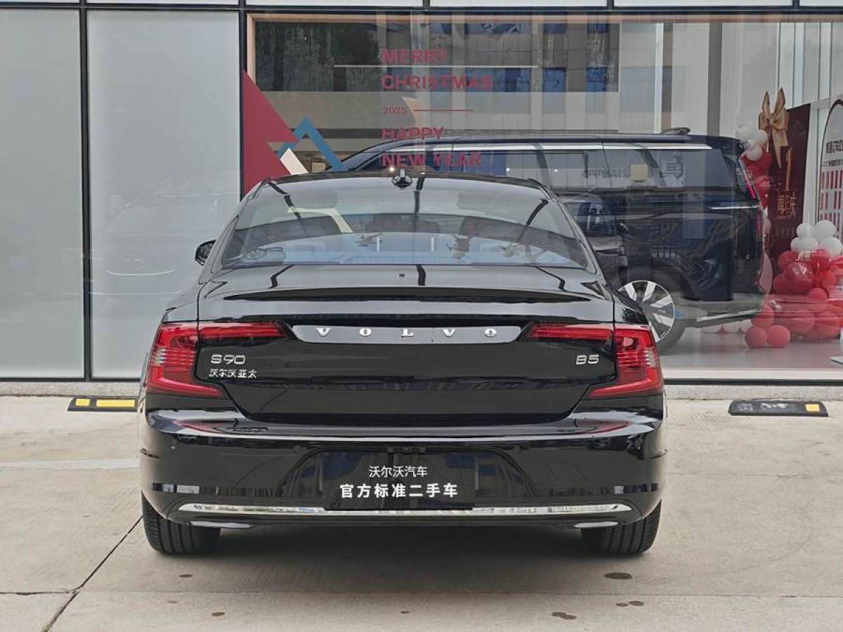 沃爾沃 S90  2024款 B5 智逸豪華版圖片