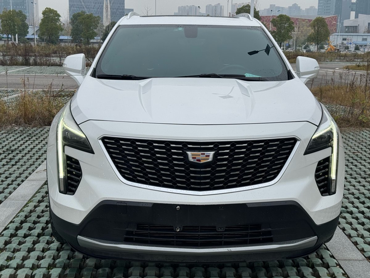 凱迪拉克 XT4  2018款 28T 兩驅(qū)領(lǐng)先型圖片