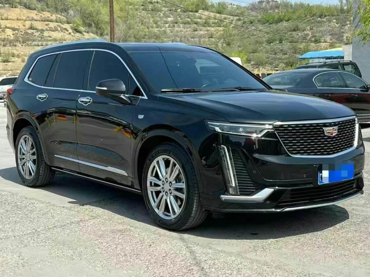 凱迪拉克 XT6  2022款 2.0T 七座四驅(qū)豪華型圖片