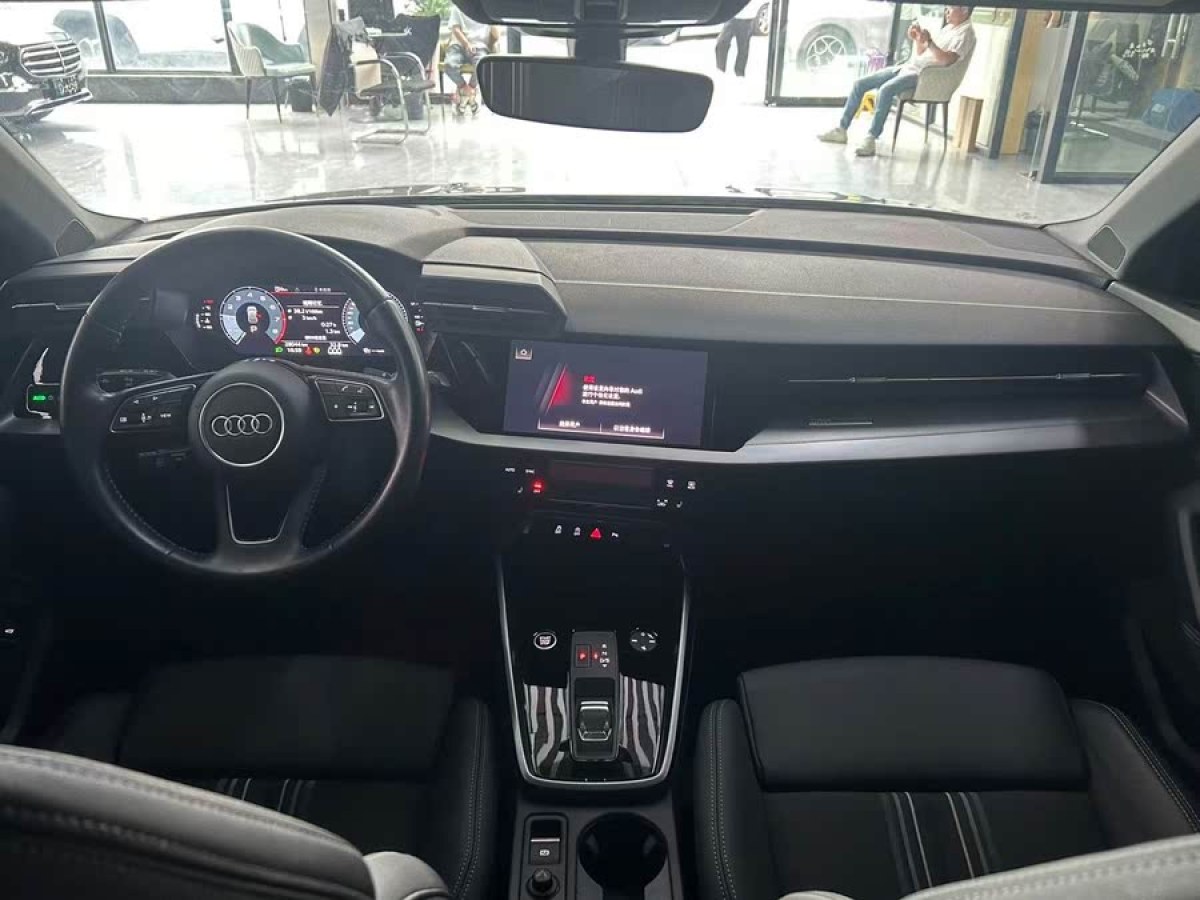 奧迪 奧迪A3  2021款 Sportback 35 TFSI 時(shí)尚運(yùn)動(dòng)型圖片