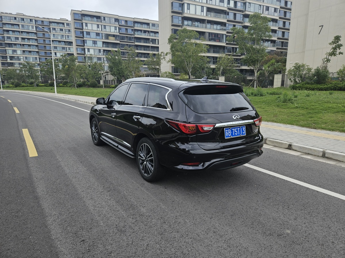 英菲尼迪 QX60  2020款 2.5 S/C Hybrid 兩驅卓越版 國VI圖片