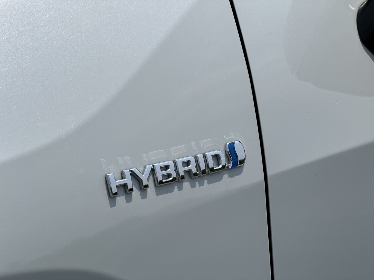 豐田 RAV4榮放  2020款 雙擎  2.5L CVT兩驅(qū)精英版圖片
