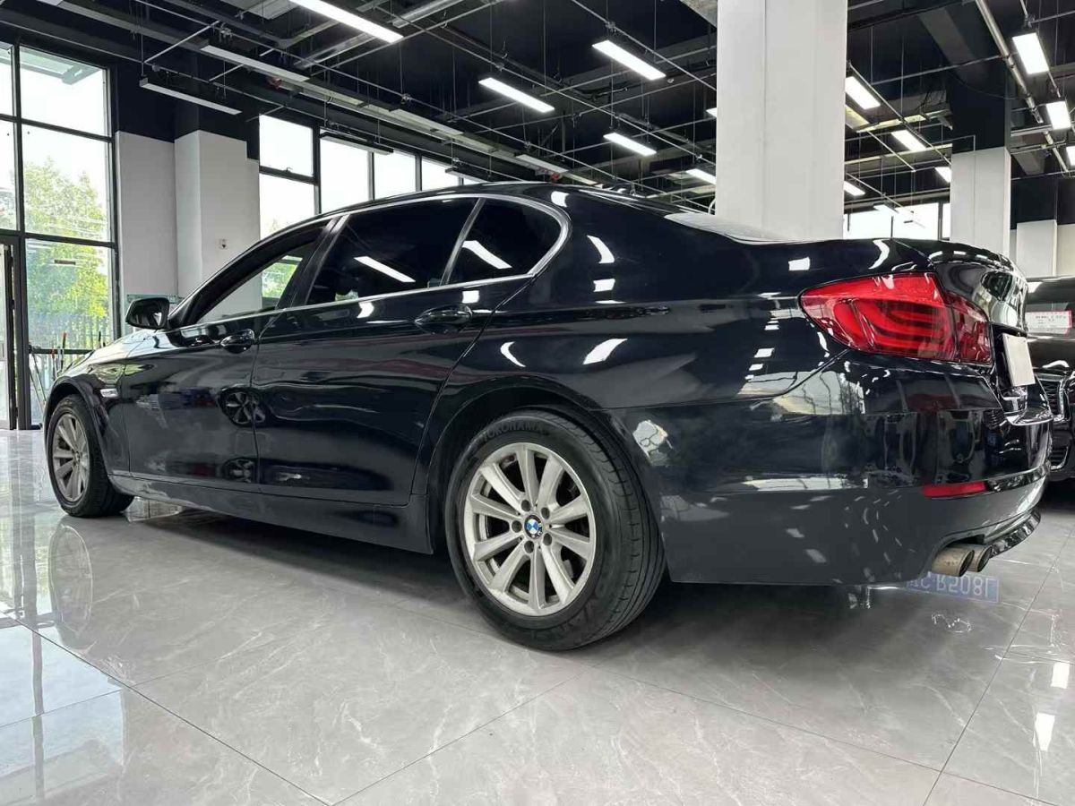 寶馬 寶馬5系  2011款 550i 4.8T V8后驅(qū)版圖片