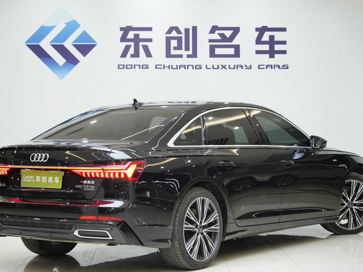 奧迪 奧迪A6L  2022款 40 TFSI 豪華動感型圖片